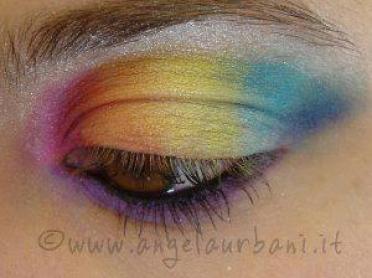 Multicolor Rainbow by *AngyMakeUp* http://www.angelaurbani.it/multicolor_rainbow.asp